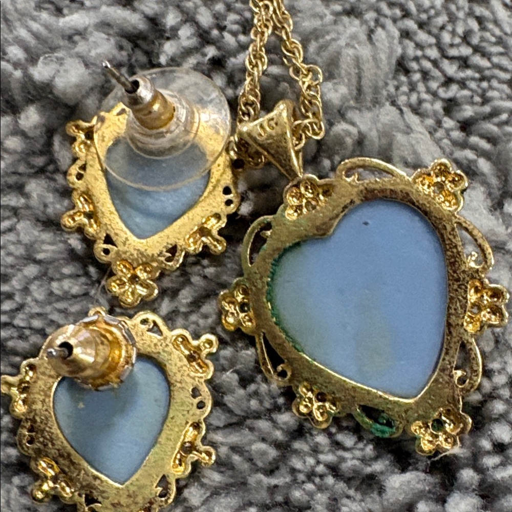 Gold-Tone Blue Heart Cameo Necklace & Earring Set - Picture 4 of 4